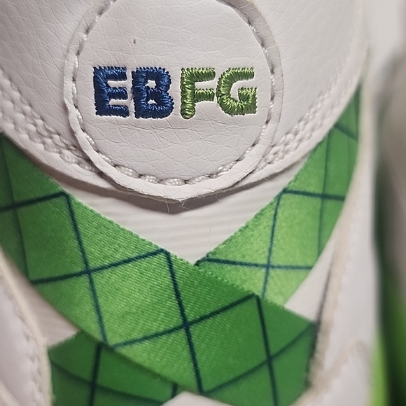 Adidas Seattle Sounders SFC Green,Gray & White High-Top Sneakers Born In 74 Sz13 main image 4